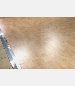Piste de danse intérieure finition parquet<br> (le m²)